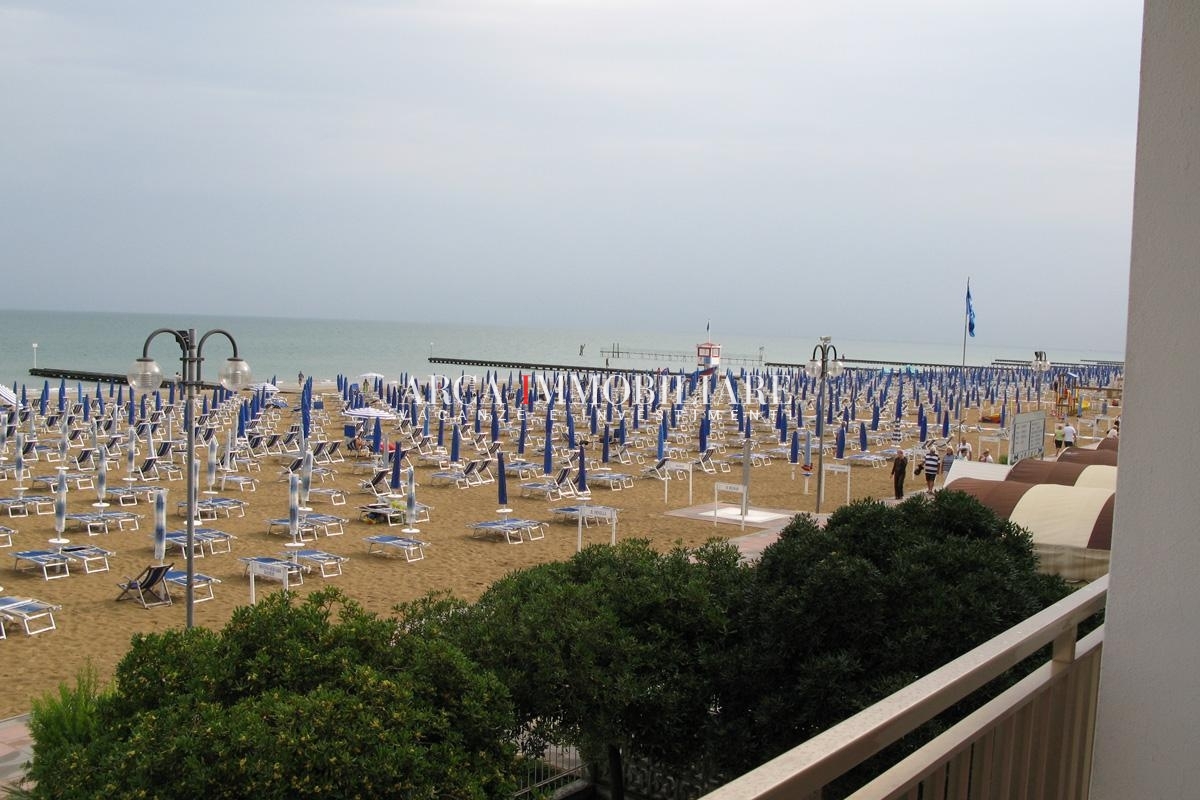 Jesolo rent Appartamento MZZ03 foto-